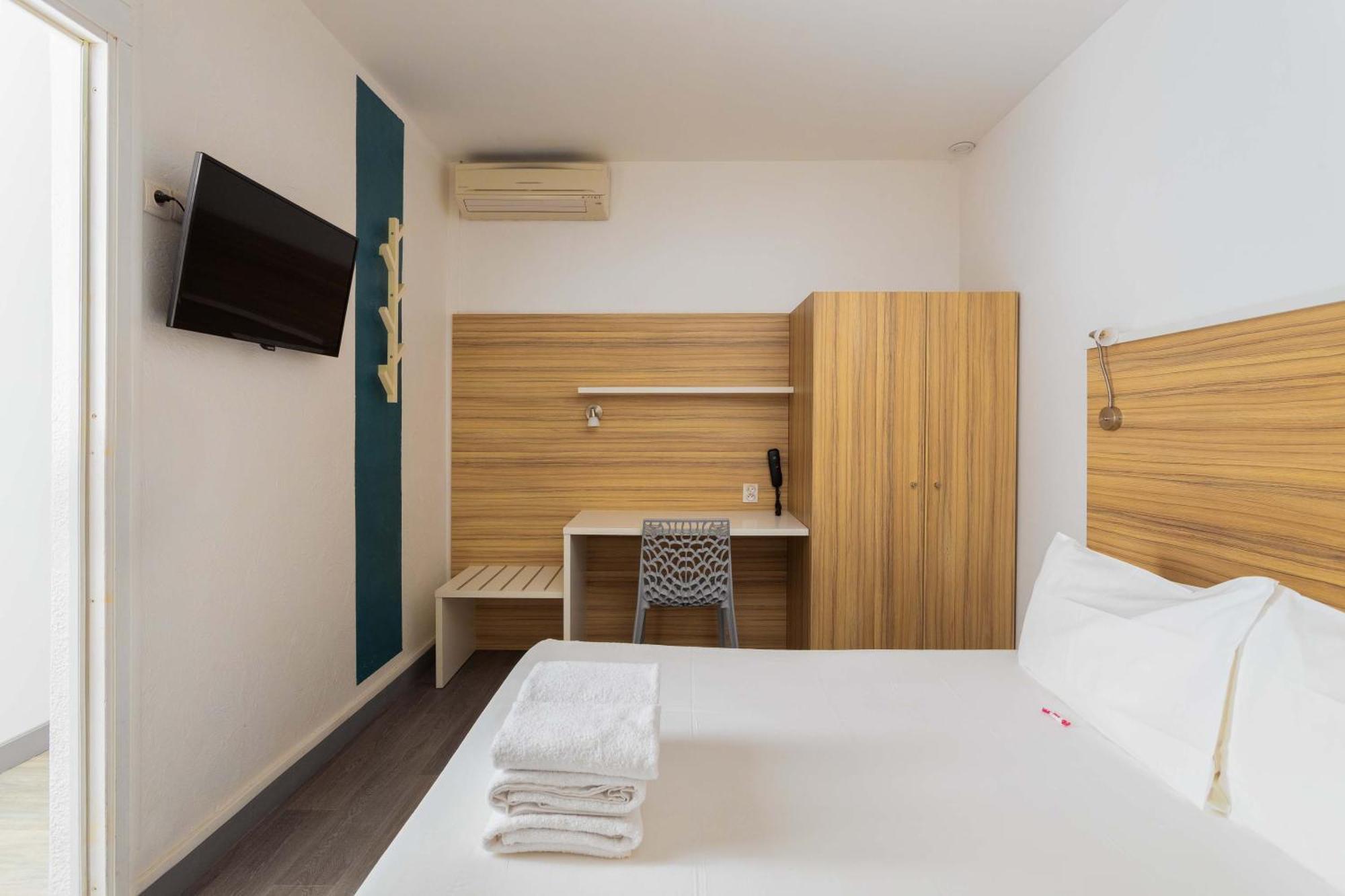 L'Oasis Hotel Fréjus Rom bilde