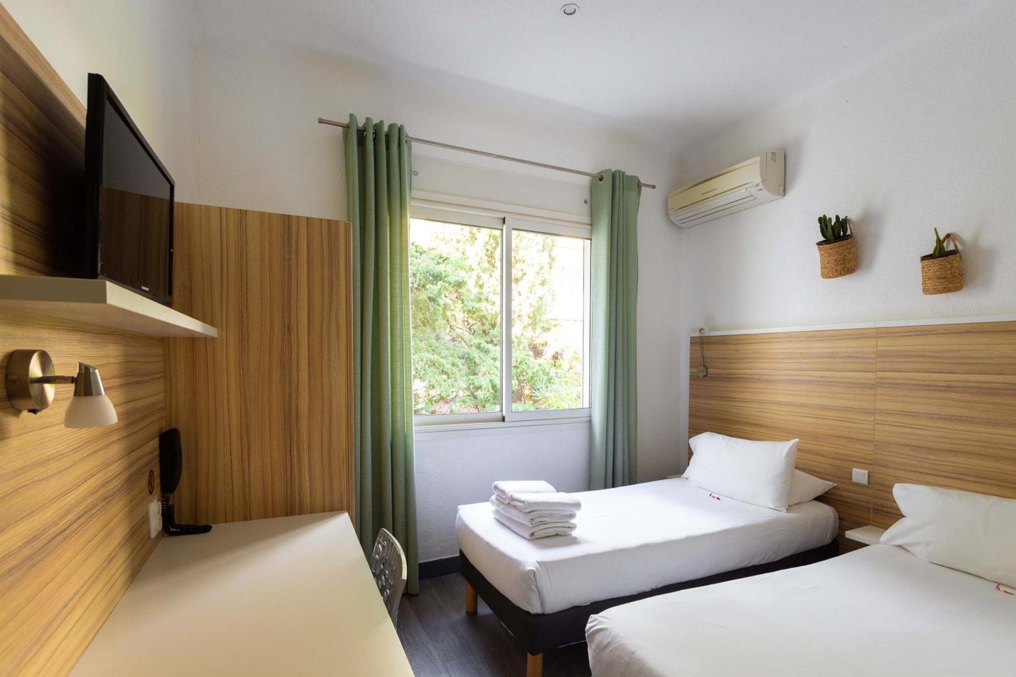 L'Oasis Hotel Fréjus Rom bilde